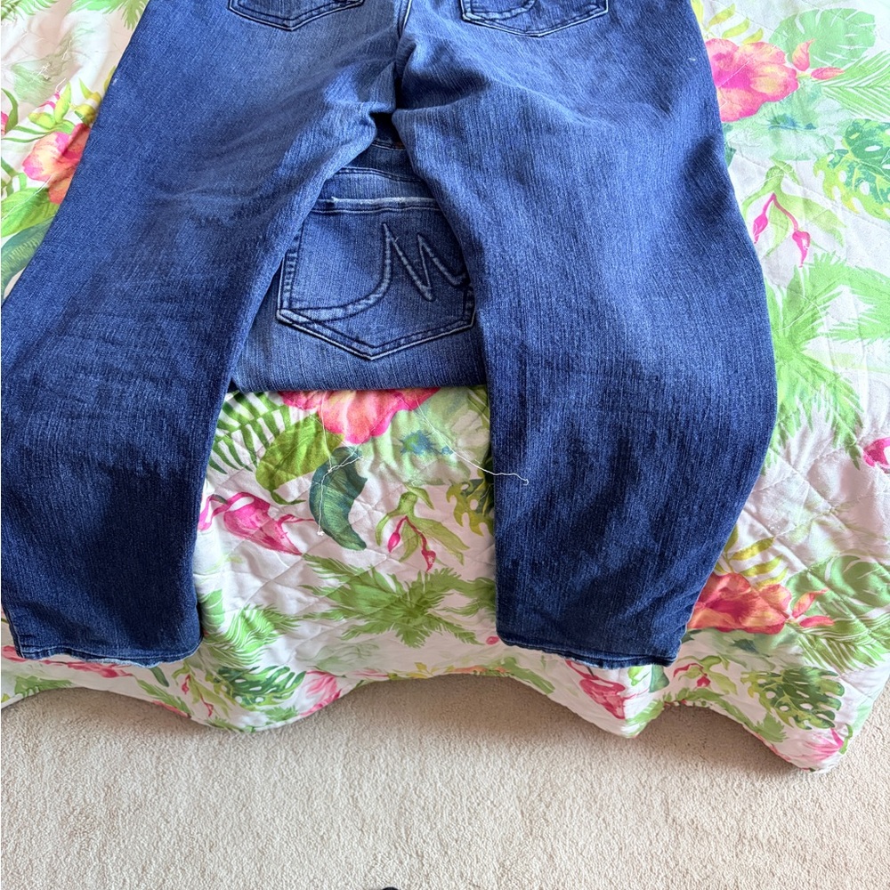 2 pairs 16S Maurices Indigo Straight Leg Jeans